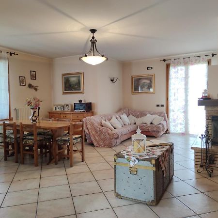 Appartement Relax In Collina A Due Passi Dal Mare à Torriana Extérieur photo