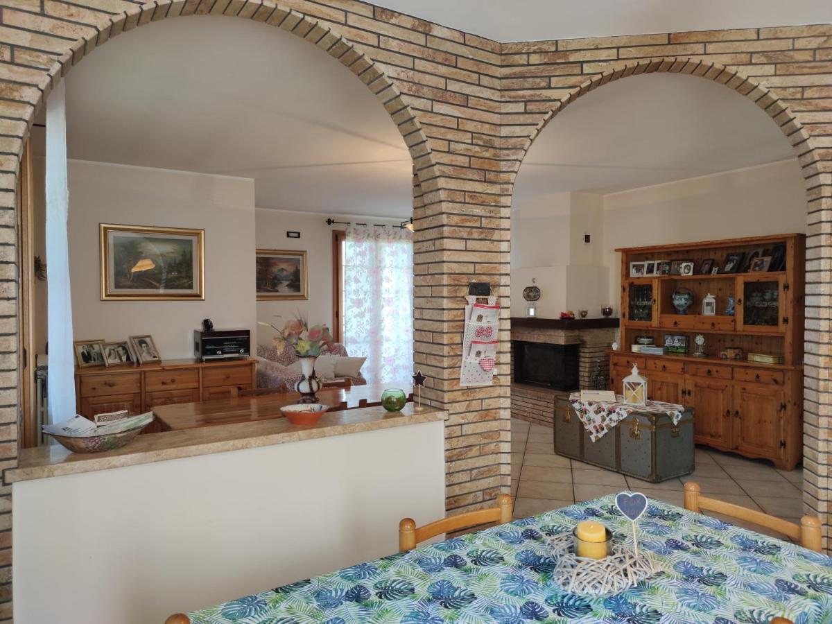 Appartement Relax In Collina A Due Passi Dal Mare à Torriana Extérieur photo