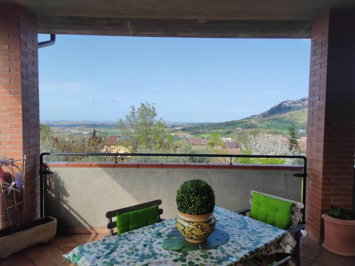 Appartement Relax In Collina A Due Passi Dal Mare à Torriana Extérieur photo