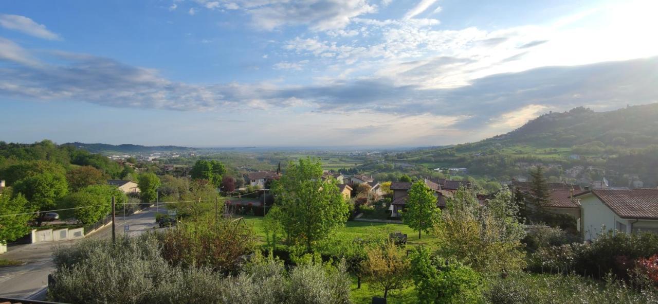 Appartement Relax In Collina A Due Passi Dal Mare à Torriana Extérieur photo